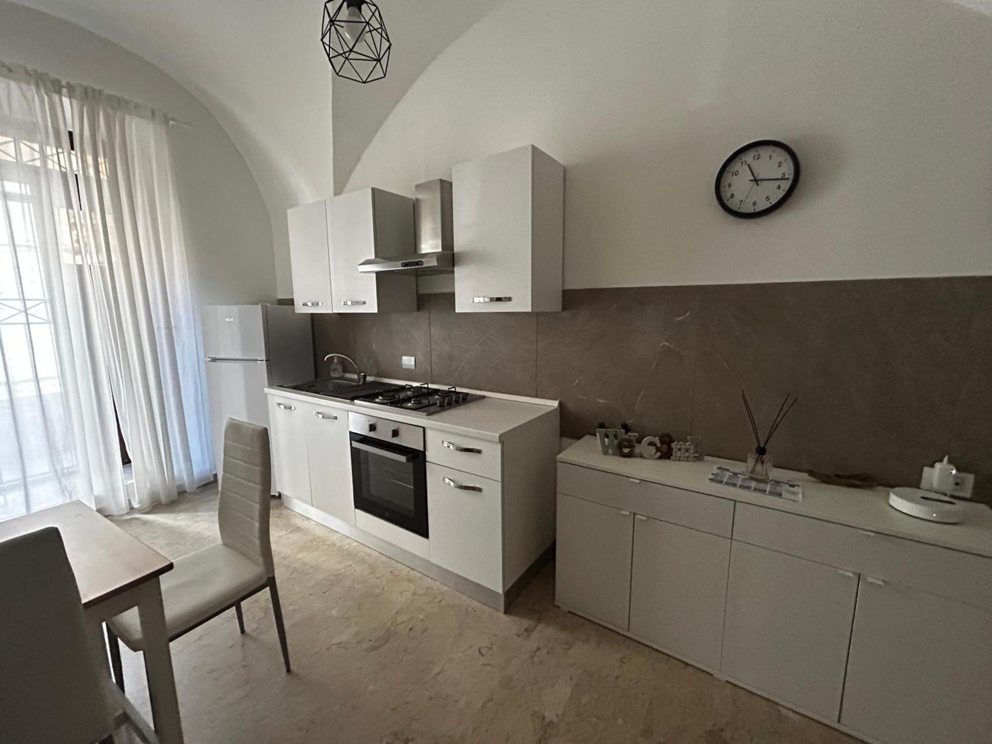 Апартаменты G House 100 Катания Экстерьер фото